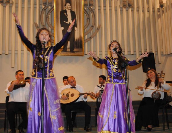 Sumqayıtda Respublika gününə həsr olunmuş konsert keçirilib -FOTOLAR