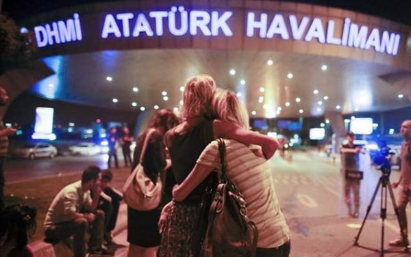 İstanbuldakı terrorda ölü sayı 41-ə yüksəldi: 239 yaralı