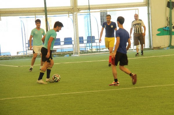Sumqayıt “ASAN xidmət” könüllüləri “Yoldaşlıq futbolu” turnirinin kubokunu qazanıb