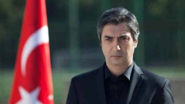 Azərbaycanlı gəncin Türkiyədəki olaylarla bağlı hazırladığı video rekord qırır - VİDEO