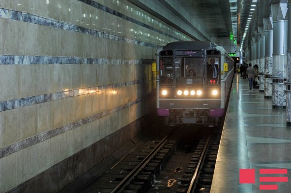 Metroda DƏHŞƏT: Nardaran sakini özünü qatarın altına atdı
