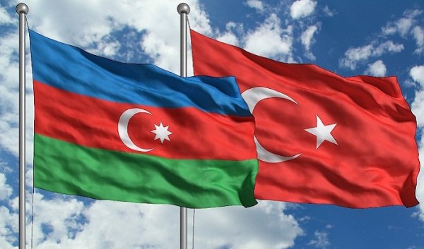 Azərbaycanla Türkiyə siyasi məsləhətləşmələr keçirdi