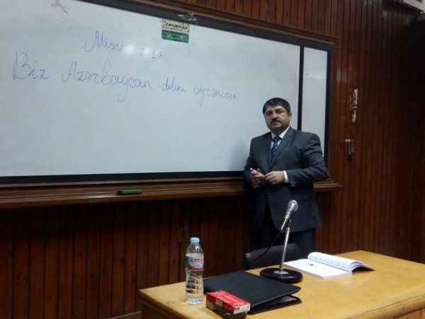 Qahirə Universitetində Azərbaycan dilinin tədrisinə başlanılıb