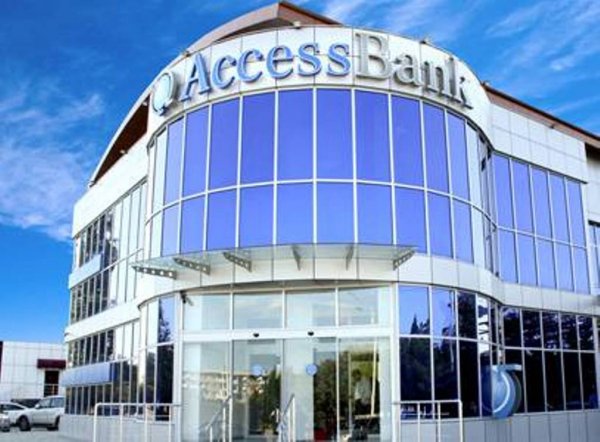 “Accessbank”ın Sumqayıt filialı arayışa görə niyə pul tələb edir? - ŞİKAYƏT