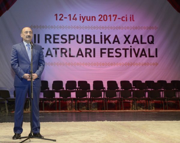 II Respublika Xalq Teatrları Festivalının qaliblərinə mükafatlar təqdim olunub