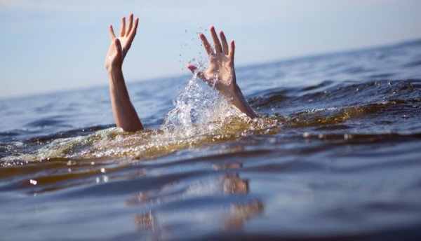 Sumqayıtda 4 nəfər suda boğularaq öldü -  RƏSMİ