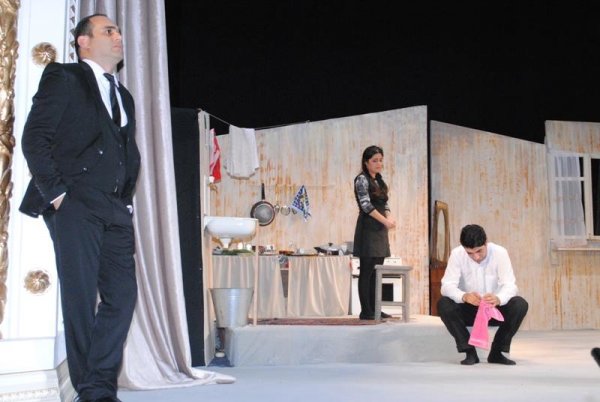Sumqayıt teatrı yeni mövsümü “Ocaq” dramı ilə açdı -  FOTOLAR