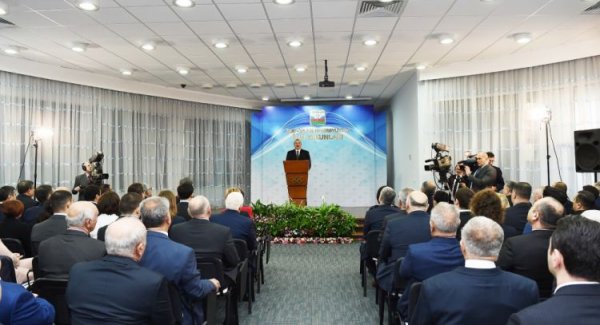 Prezident İlham Əliyevin iştirakı ilə ilin idman yekunlarına həsr olunmuş mərasim keçirilir