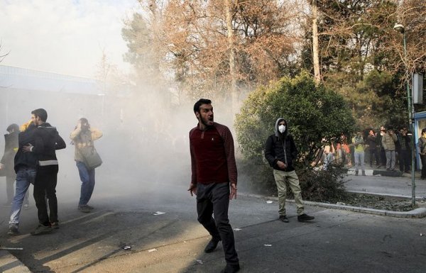 Rəsmi Tehran: Aksiyalarda 25 nəfər ölüb 