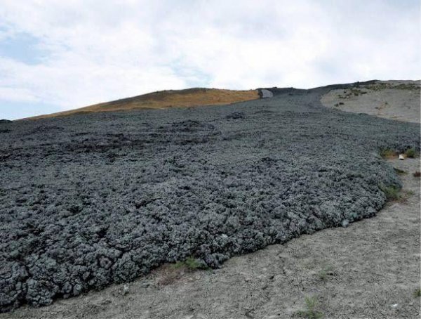 Azərbaycanda vulkan püskürdü