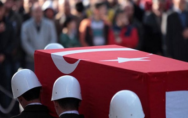 Türkiyə yasda – 8 şəhid, 13 yaralı