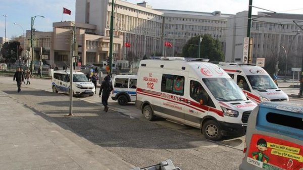 Türklərlə suriyalılar arasında dava: 3 ölü, 5 yaralı