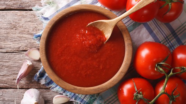 Azərbaycandan Rusiyaya aparılan pomidorlarda tomat güvəsi xəstəliyi aşkar edilib