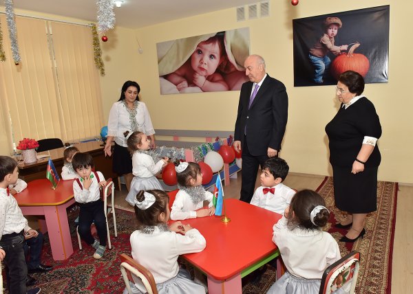Zakir Fərəcov uşaqların bayram şənliyində – FOTOLAR