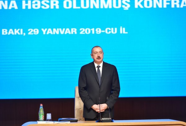 Prezident 4 ilin yekunlarına həsr olunan konfrans keçirib - YENİLƏNİB (FOTOLAR)