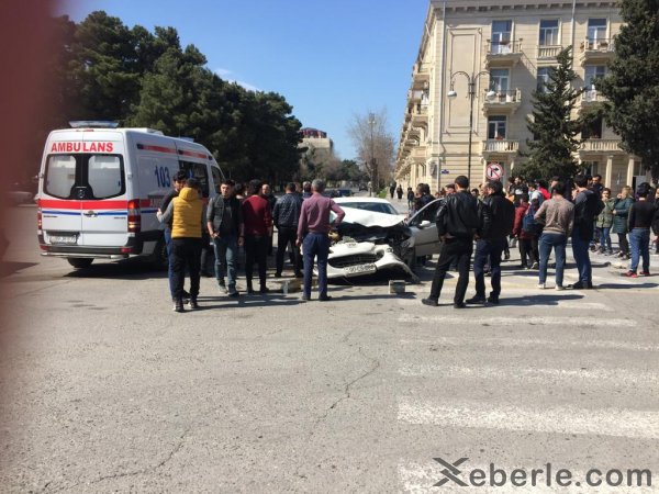 Sumqayıtda qadın sürücülər qəza törətdi: yaralı var - FOTOLAR