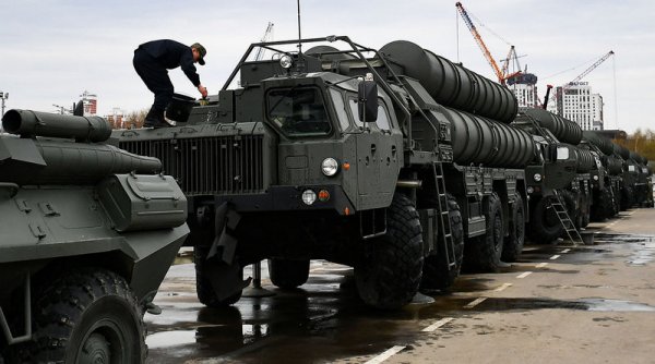 Rusiya S-500 raketlərinin ilk müştərisini tapdı