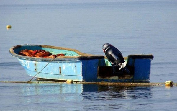 Dənizdə köməksiz qalan balıqçılar xilas edildi - Sumqayıtda