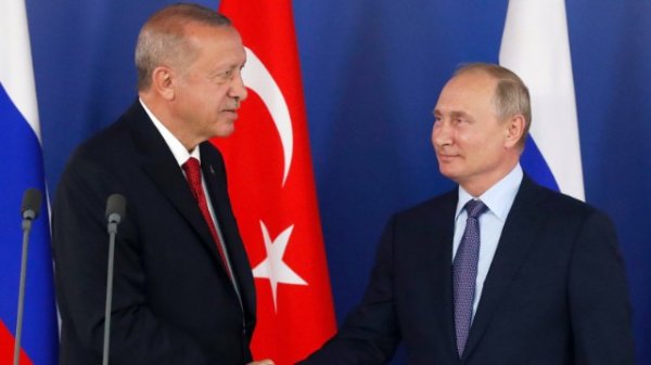 Putin və Ərdoğan İstanbulda görüş keçirir