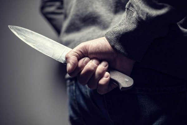 Sumqayıtda 27 yaşlı gənc bıçaqlandı