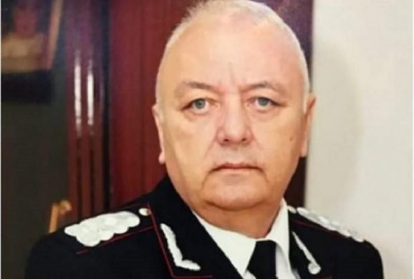 Prezident Akif Çovdarovu əfv edib