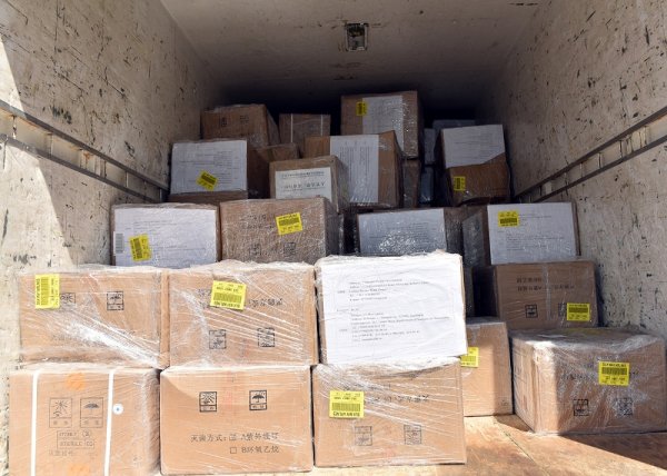 Çin Sumqayıta tibbi humanitar yardım göndərdi - FOTOLAR