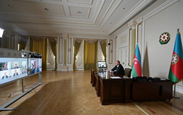 İlham Əliyev “Microsoft”un vitse-prezidenti ilə videokonfrans keçirdi