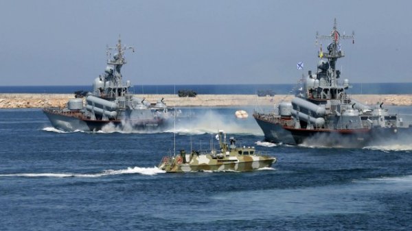 ABŞ və NATO hərbi təlimlər üçün Qara dənizi seçdi 