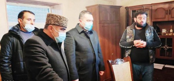 Deputat Müşfiq Məmmədli Xızıda şəhid və qazi ailələrini ziyarət edib - FOTOLAR