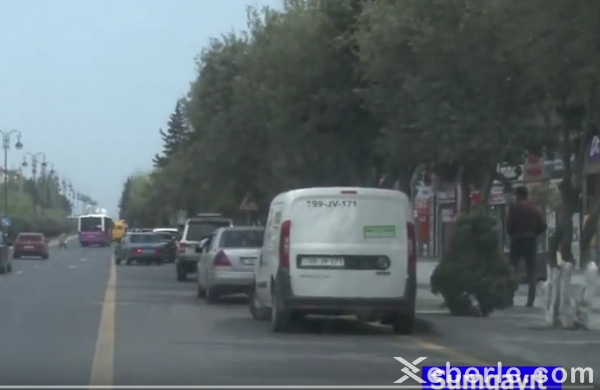 Sumqayıtda dayanma-durma qaydalarını pozan sürücülər cərimələnib - VİDEO