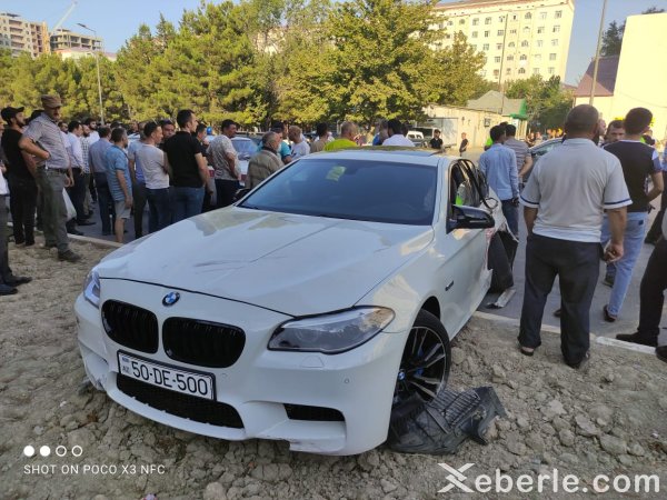 Sumqayıtda "BMW" təmizlik işçisini vurdu -VİDEO