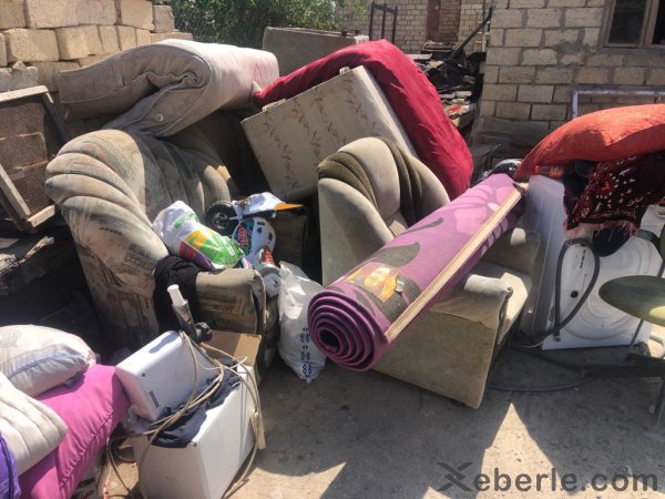 Sumqayıtda ata oğlu və gəlinin yaşadığı evi yandırdı - FOTOLAR