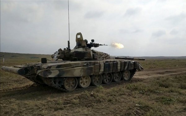 Ordunun tank bölmələri döyüş atışları icra edib -VİDEO