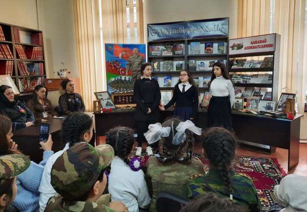 Sumqayıtda mərkəzi uşaq kitabxanasında şəhid anaları ilə görüş keçirilib - FOTO      