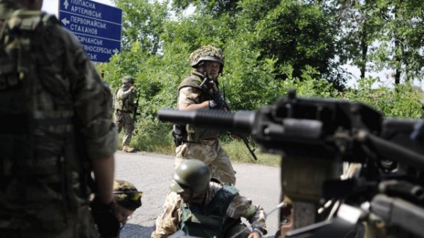 Ukraynada hərbi vəziyyət daha bir ay uzadılıb