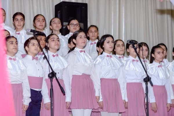 Sumqayıt musiqi məktəbi “Mədəniyyət paytaxtımız” adlı hesabat konsertini təqdim edib -FOTOLAR