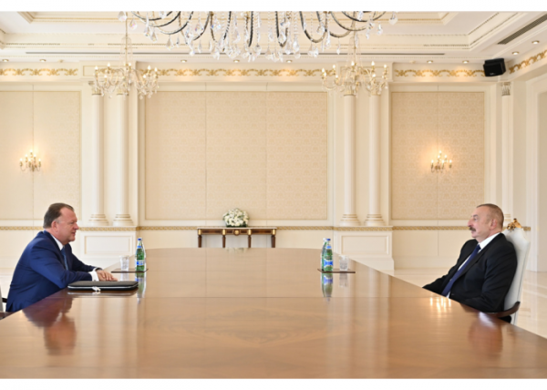 İlham Əliyev Beynəlxalq Cüdo Federasiyasının prezidentini qəbul etdi