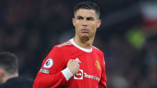 Ronaldo “Manchester United”i tərk edir