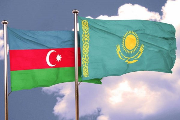 Azərbaycan və Qazaxıstan arasında 9 sənəd imzalanıb