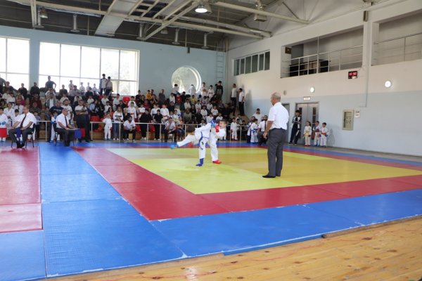 Karate üzrə Sumqayıt birinciliyinə yekun vurulub - FOTO