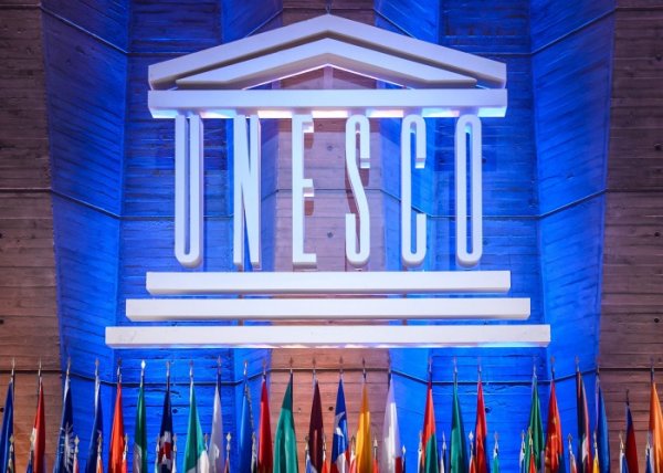 Rusiya UNESCO-ya nota verdi