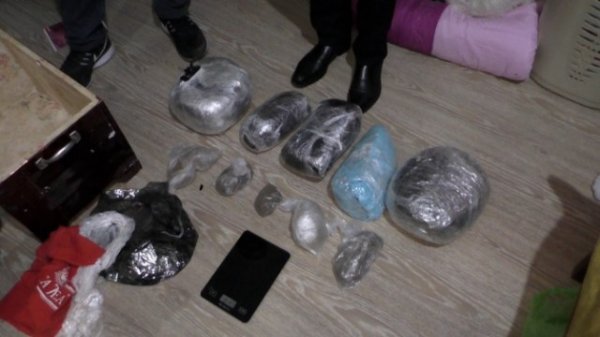 Azərbaycanda narkotik satan 9 İran vətəndaşı saxlanılıb
