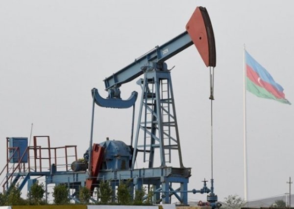 Azərbaycan neftinin qiyməti 93 dollara düşdü
