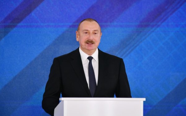 Prezident : "Qaradağ Günəş Elektrik Stansiyasının açılışı əlamətdar hadisədir"