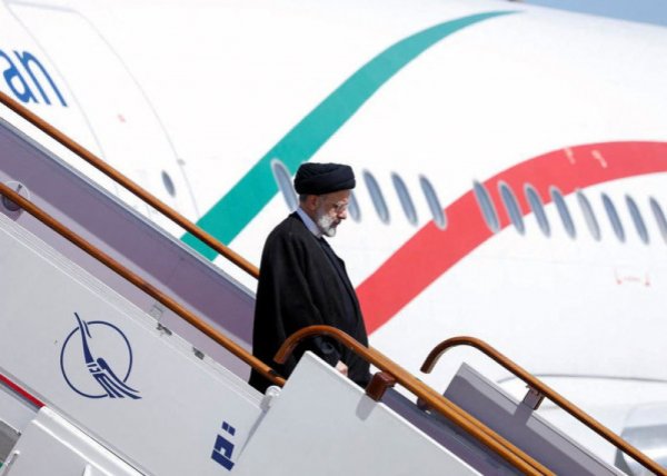 İran prezidenti Moskvaya getdi