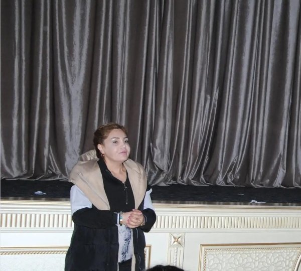 Sumqayıt teatrında "-1" tamaşasına daxili baxış keçirilib (FOTO)