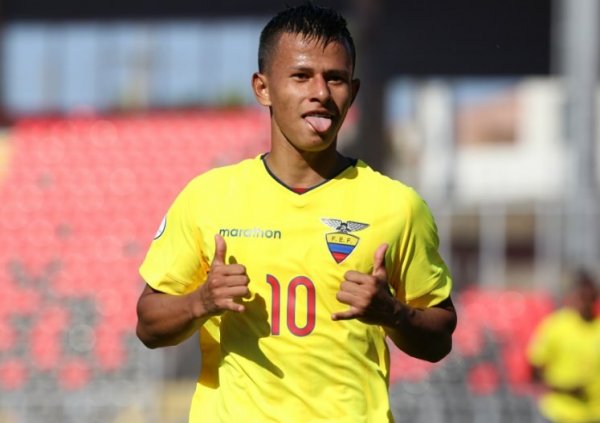 "Sumqayıt" ekvadorlu futbolçunu transfer edir