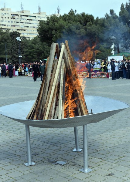 Sumqayıtda Novruz bayramı təntənəli şəkildə qeyd olunub – FOTO