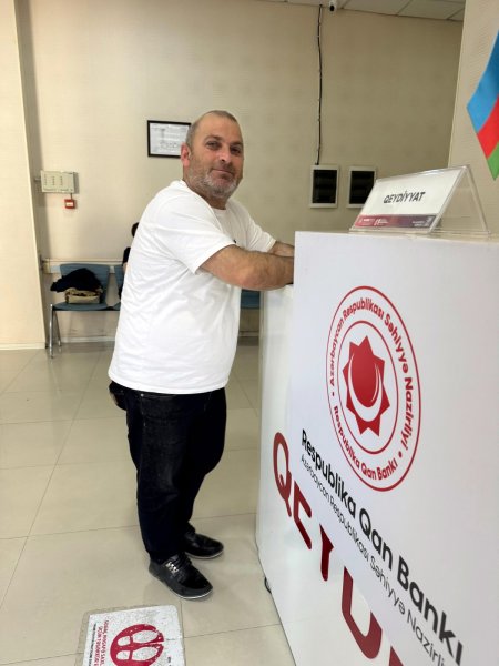"Bir damla, bir həyat" qanvermə aksiyası keçirildi (FOTOLAR)