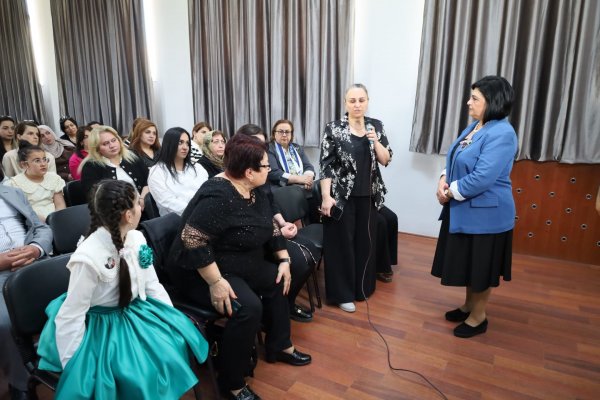 Sumqayıtda Ulu Öndərə həsr olunmuş növbəti tədbir “VİP” Mərkəzi tərəfindən gerçəkləşdi - FOTOLAR Sumqayıtda Ulu Öndərə həsr olunmuş növbəti tədbir “VİP” Mərkəzi tərəfindən gerçəkləşdi - FOTOLAR